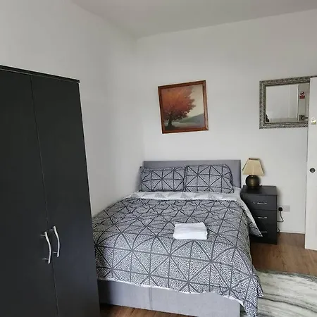 Double Room In Stone Greenhithe Exterior photo