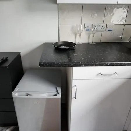 Double Room In Stone Greenhithe Exterior photo