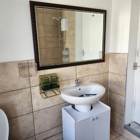 Double Room In Stone Greenhithe Exterior photo