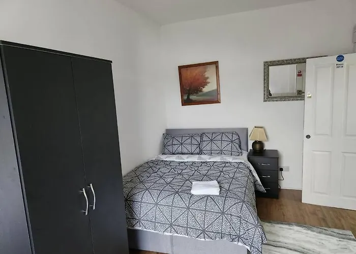 Double Room In Stone